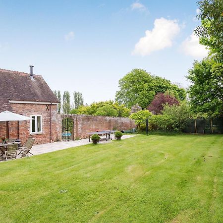 Coach House Villa Wareham Exterior foto